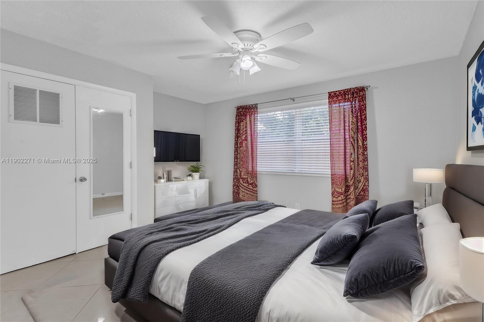 DORIA CONDO - Residential Lease