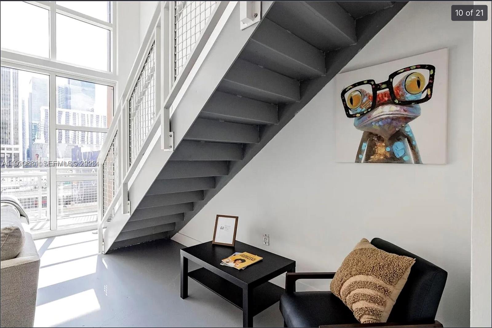 VIZCAYNE SOUTH CONDO - Residential