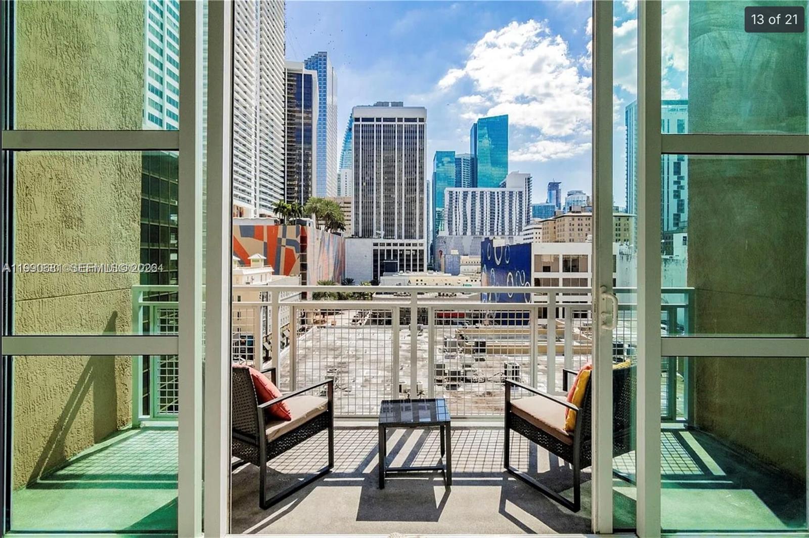 VIZCAYNE SOUTH CONDO - Residential