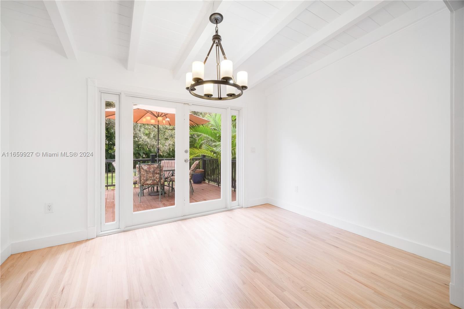 BRICKELL ESTATES - Residential Lease