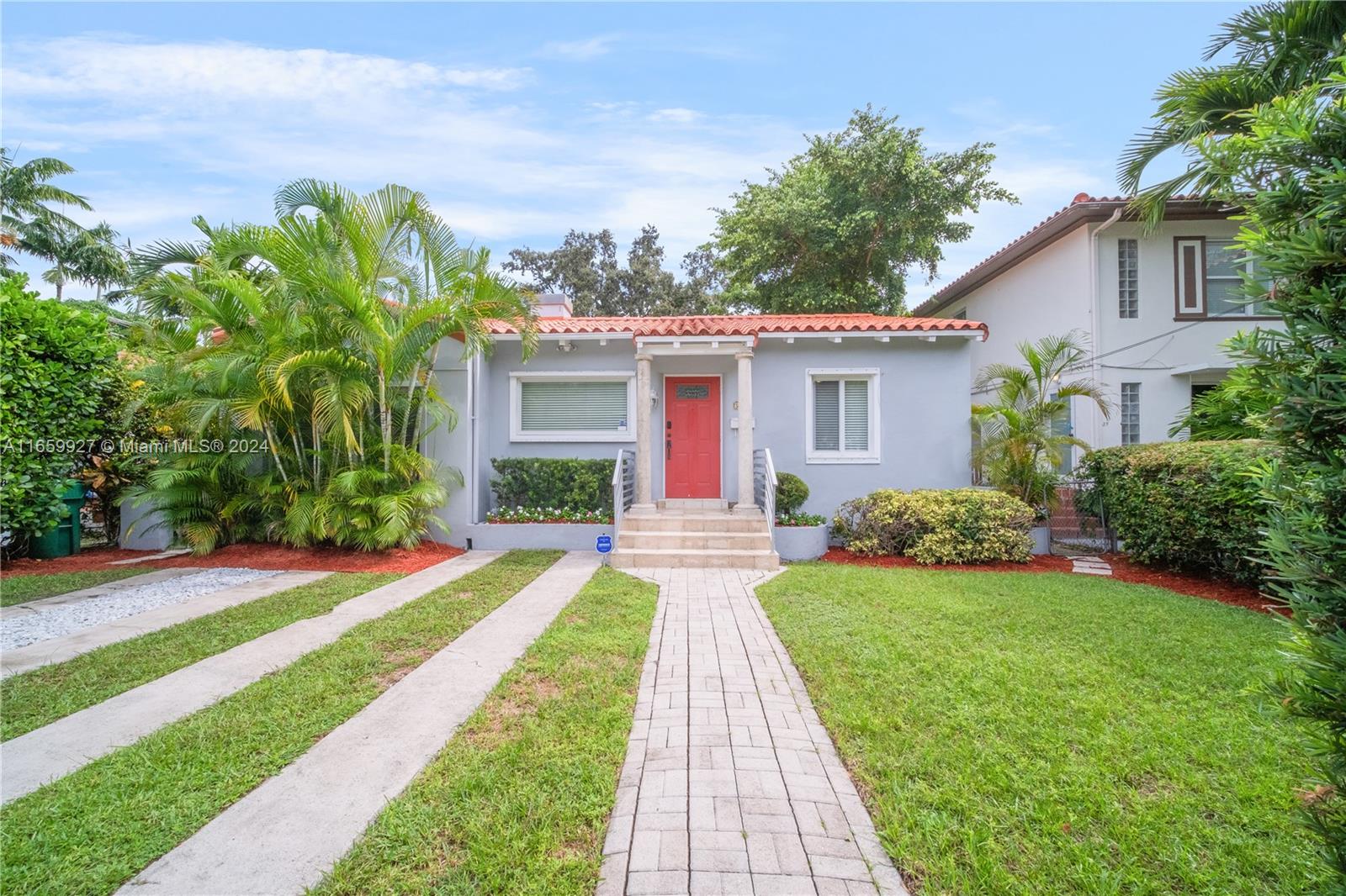 BRICKELL ESTATES - Residential Lease