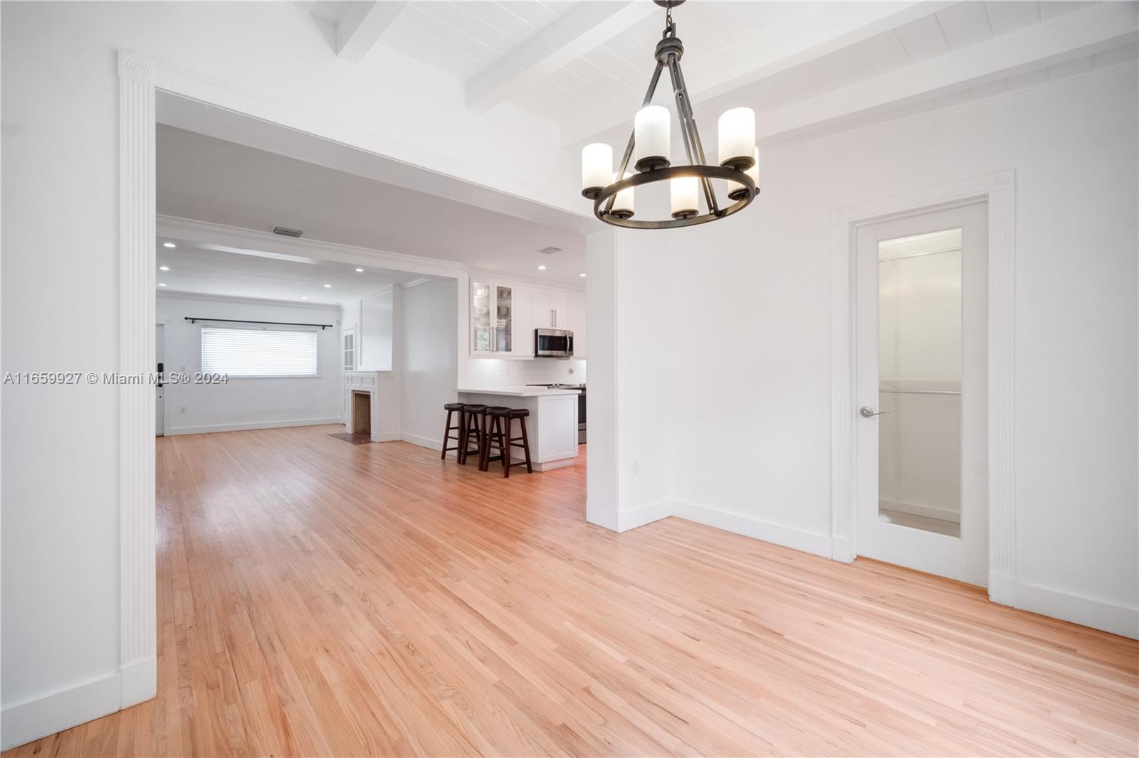 BRICKELL ESTATES - Residential Lease