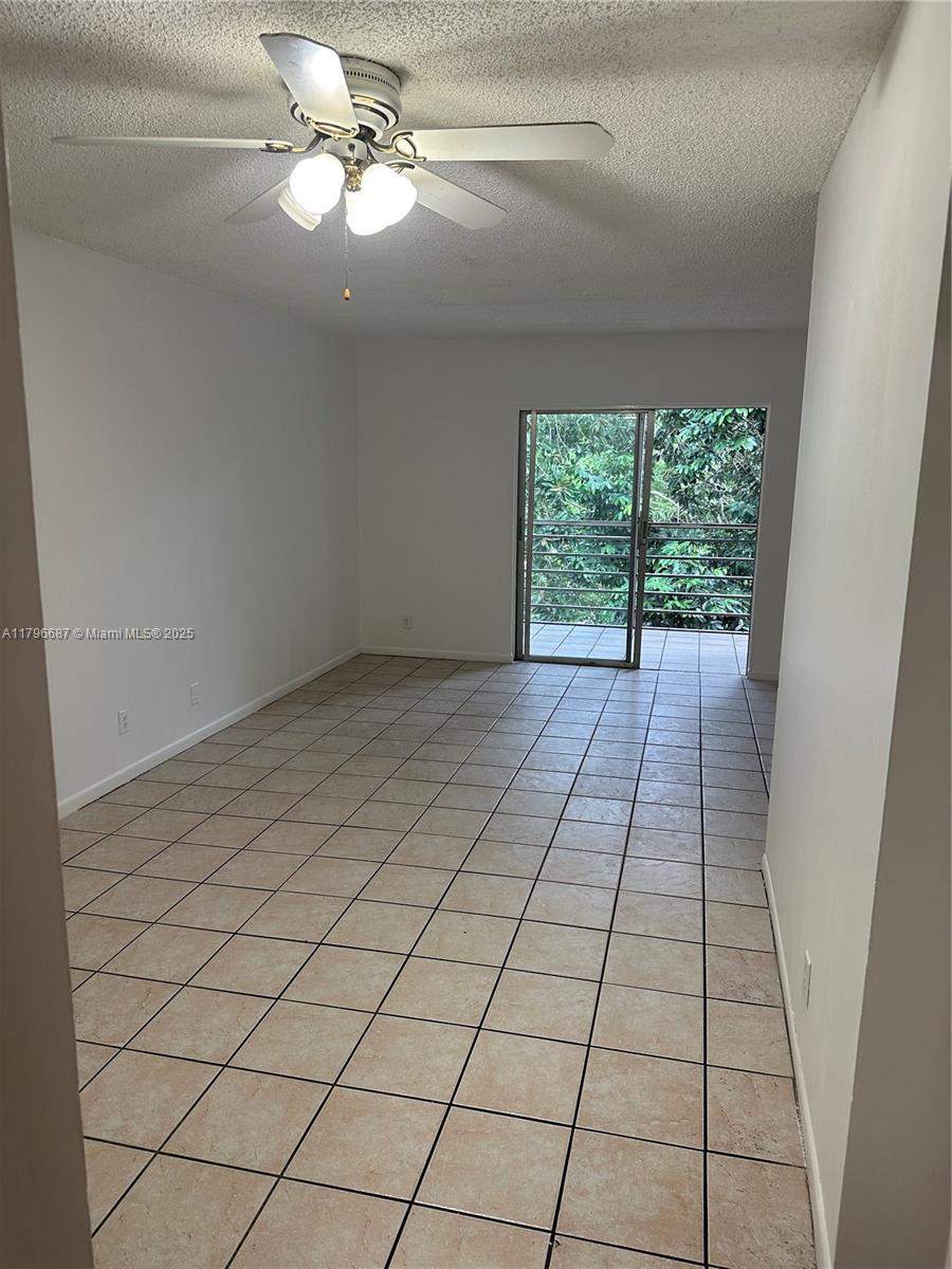 4394 NW 9th Ave 21-3C