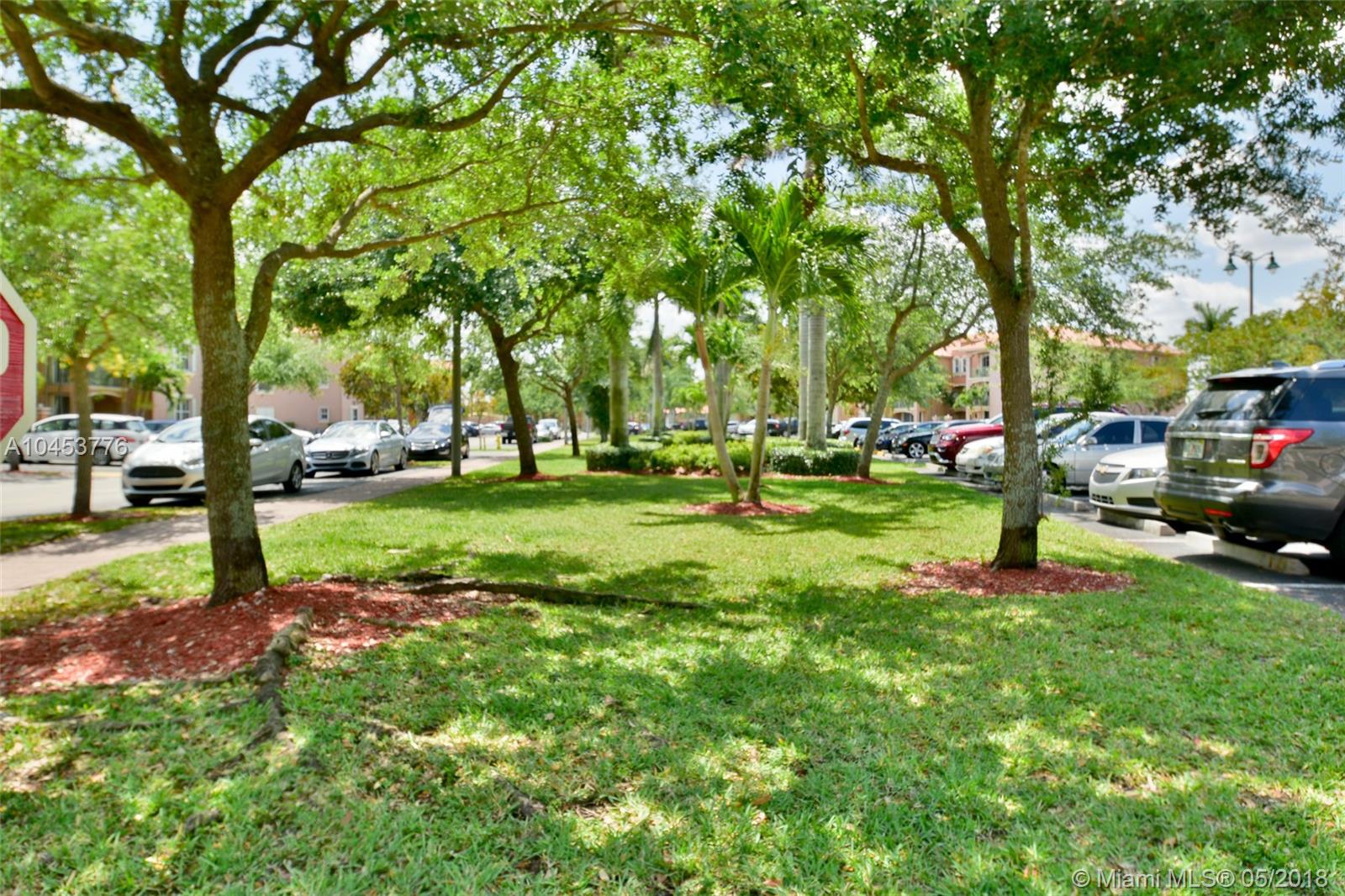 THE COURTS AT DORAL ISLES - Residential Lease