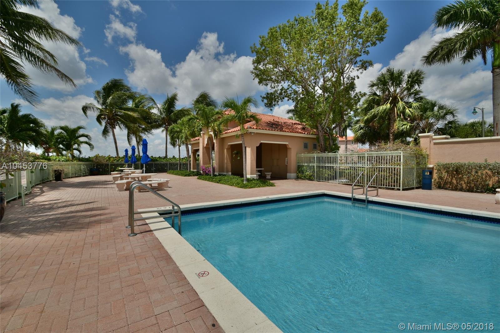 THE COURTS AT DORAL ISLES - Residential Lease