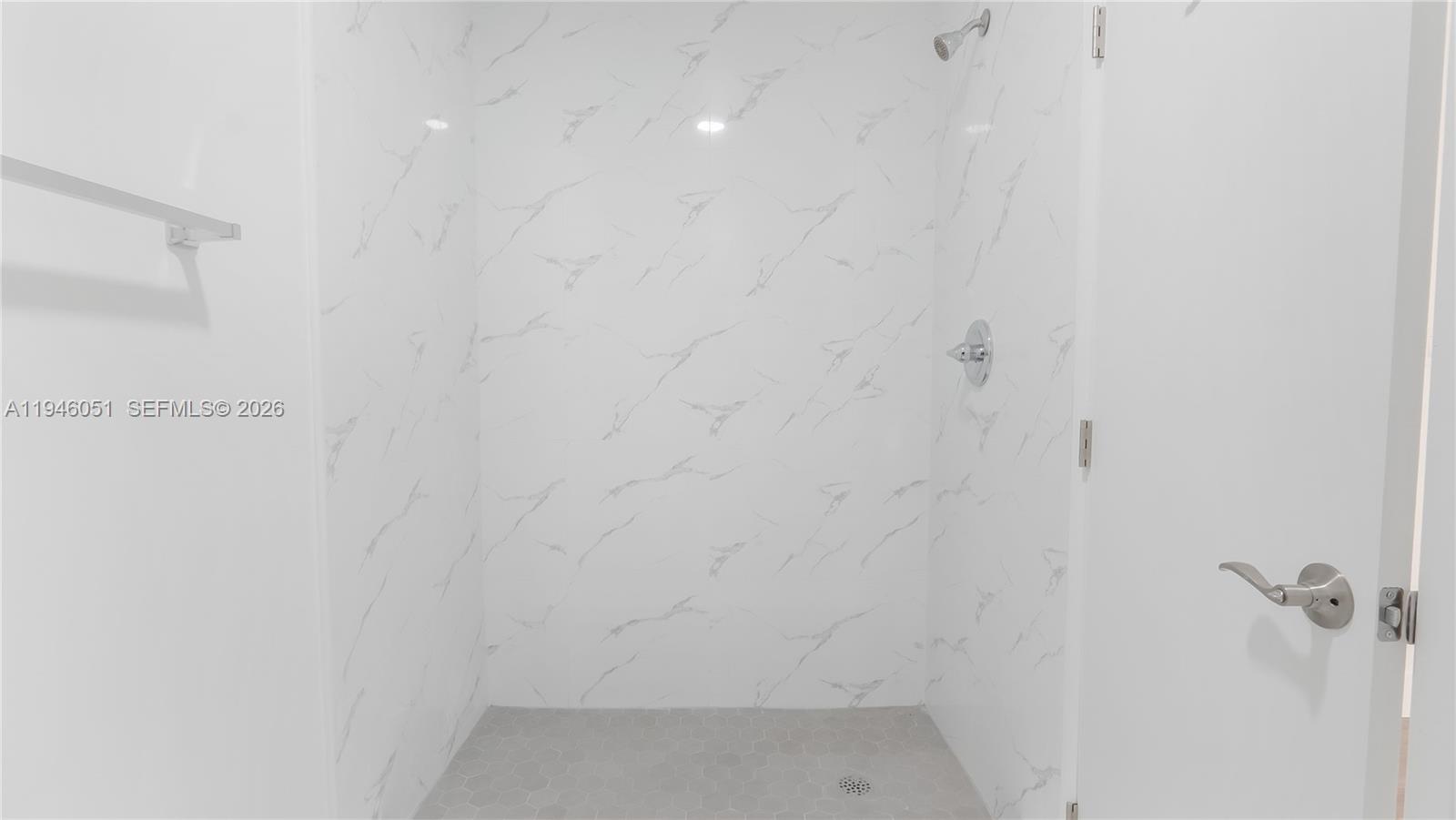 AVONDALE - Residential