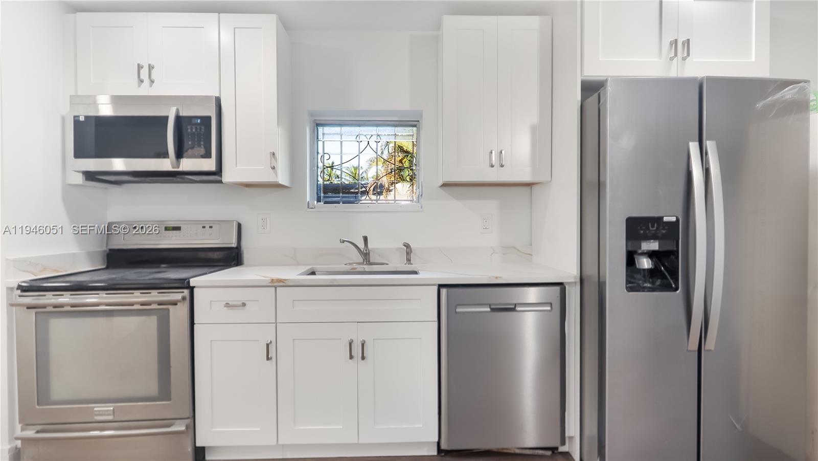 AVONDALE - Residential