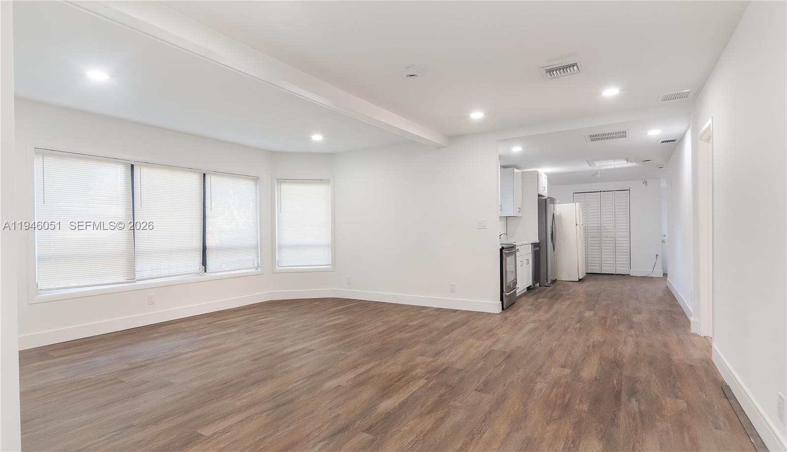 AVONDALE - Residential