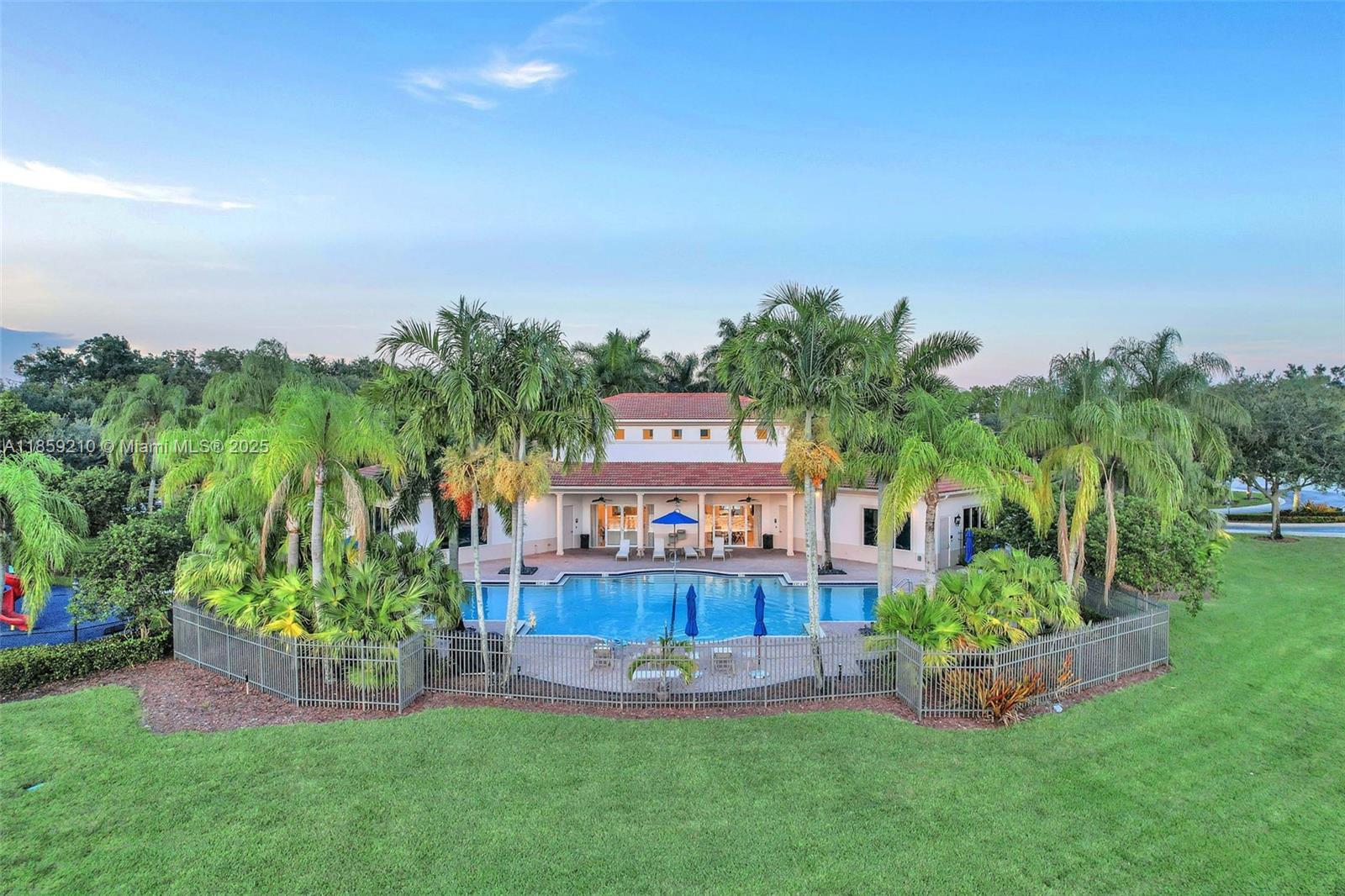 BLACK DIAMOND PH 1 - Residential