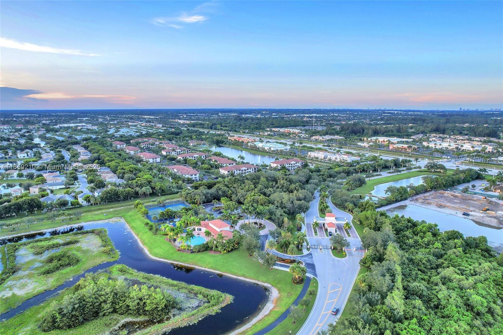 BLACK DIAMOND PH 1 - Residential