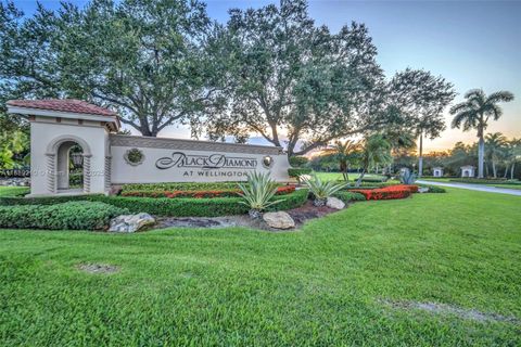 10563 Galleria St Wellington FL 33414