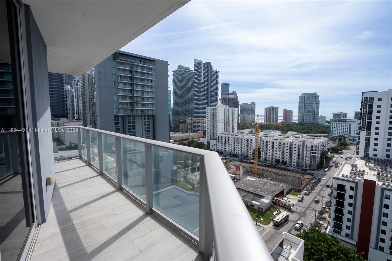 Property for Sale at 1010 Sw 2nd Ave 2003, Miami, Broward County, Florida - Bedrooms: 3 
Bathrooms: 3  - $795,000