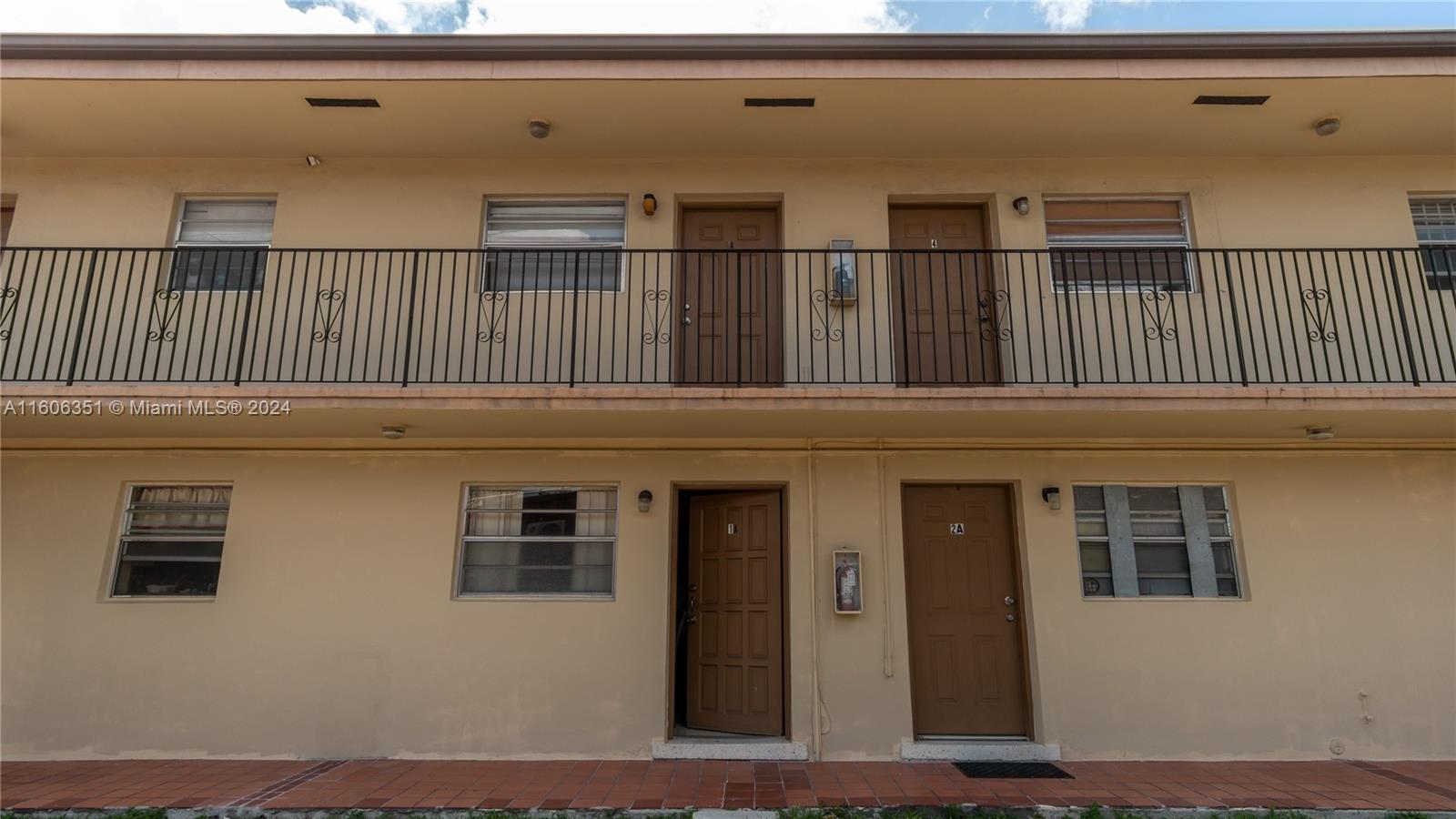 HIALEAH 7TH ADD - Residential Income