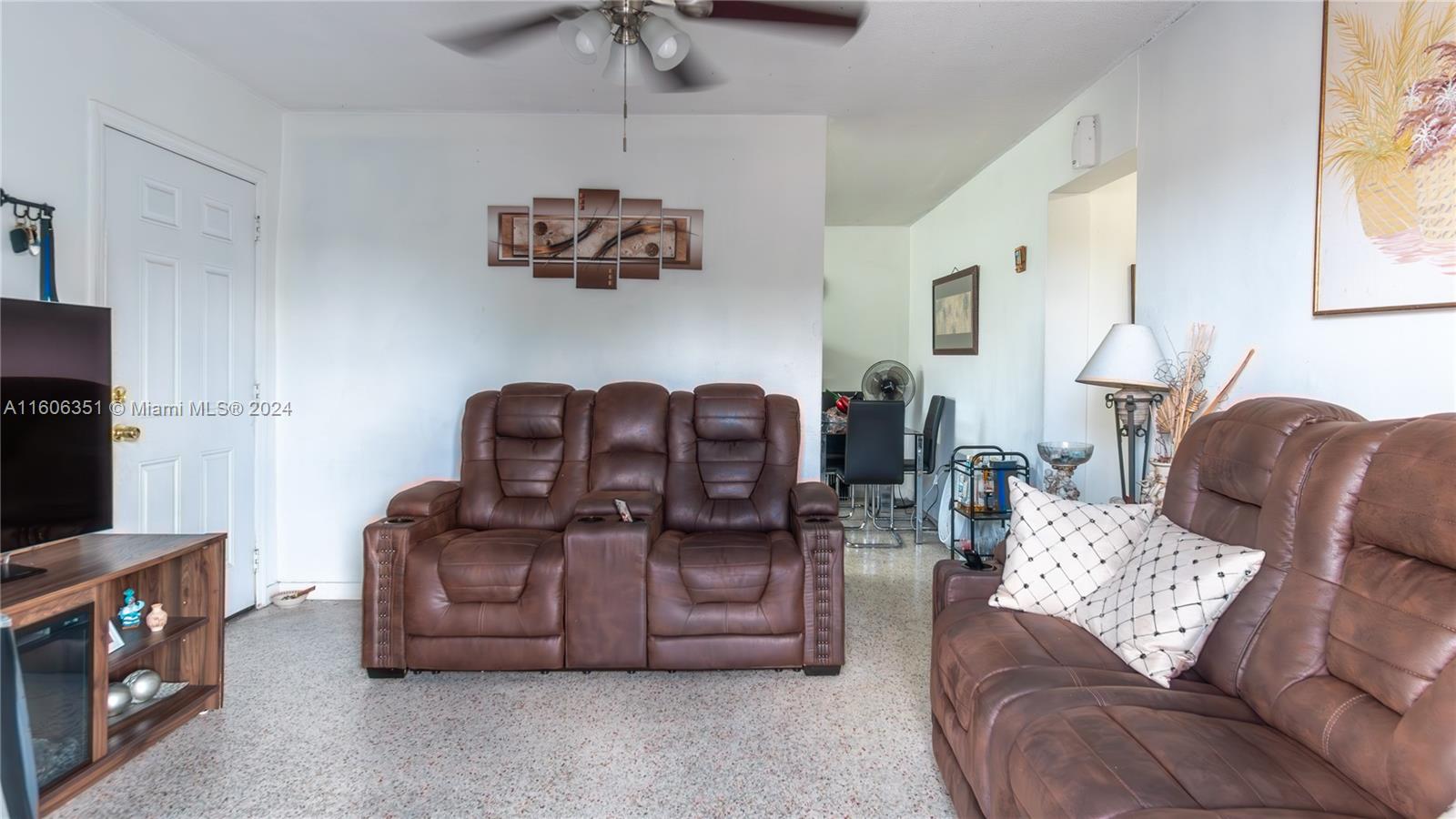 HIALEAH 7TH ADD - Residential Income