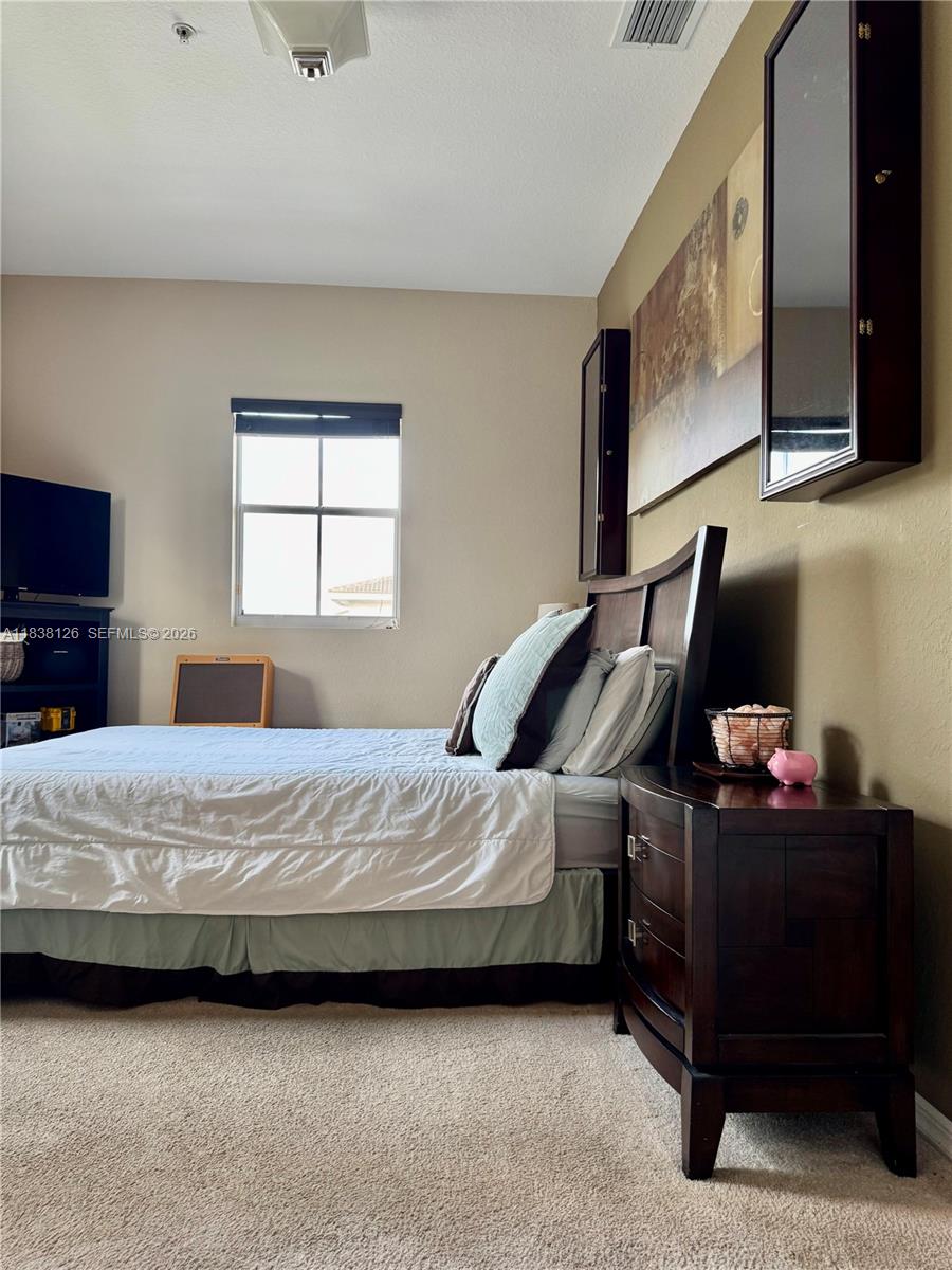 CORONADO AT DORAL BUILD 10 - Residential