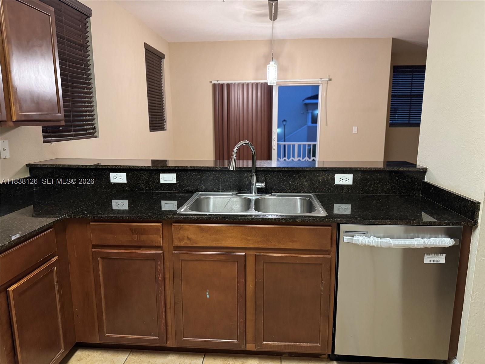 CORONADO AT DORAL BUILD 10 - Residential