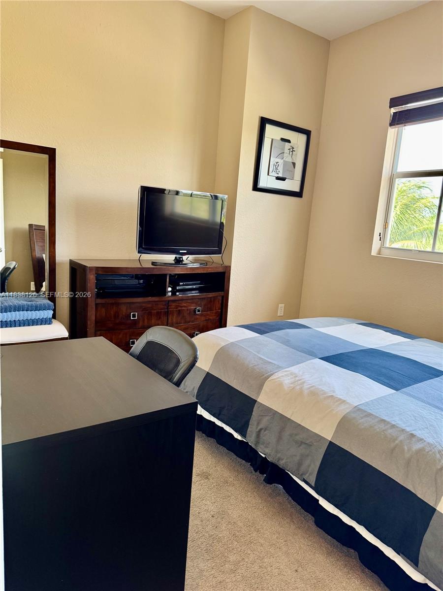 CORONADO AT DORAL BUILD 10 - Residential