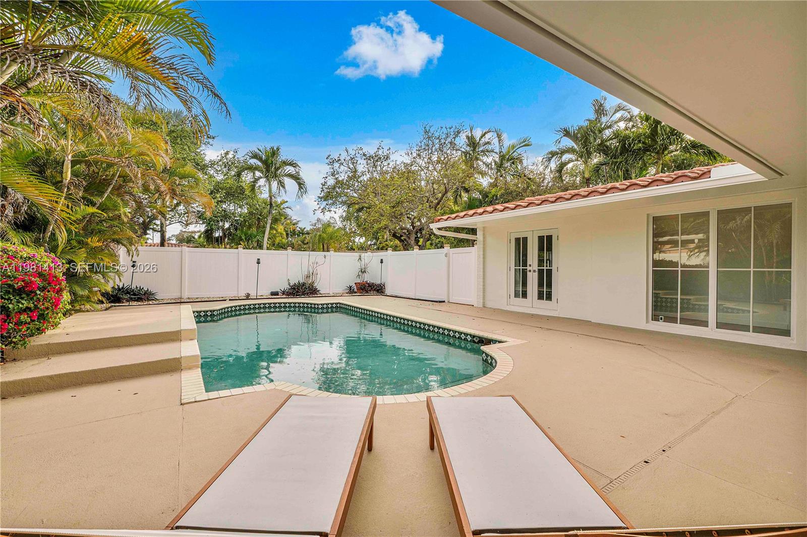 NORTH RIDGE - Residential