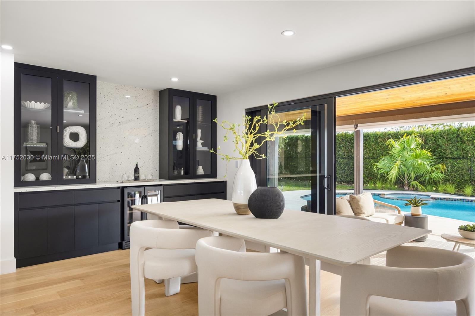 PINE SHORE SEC 3 - Residential