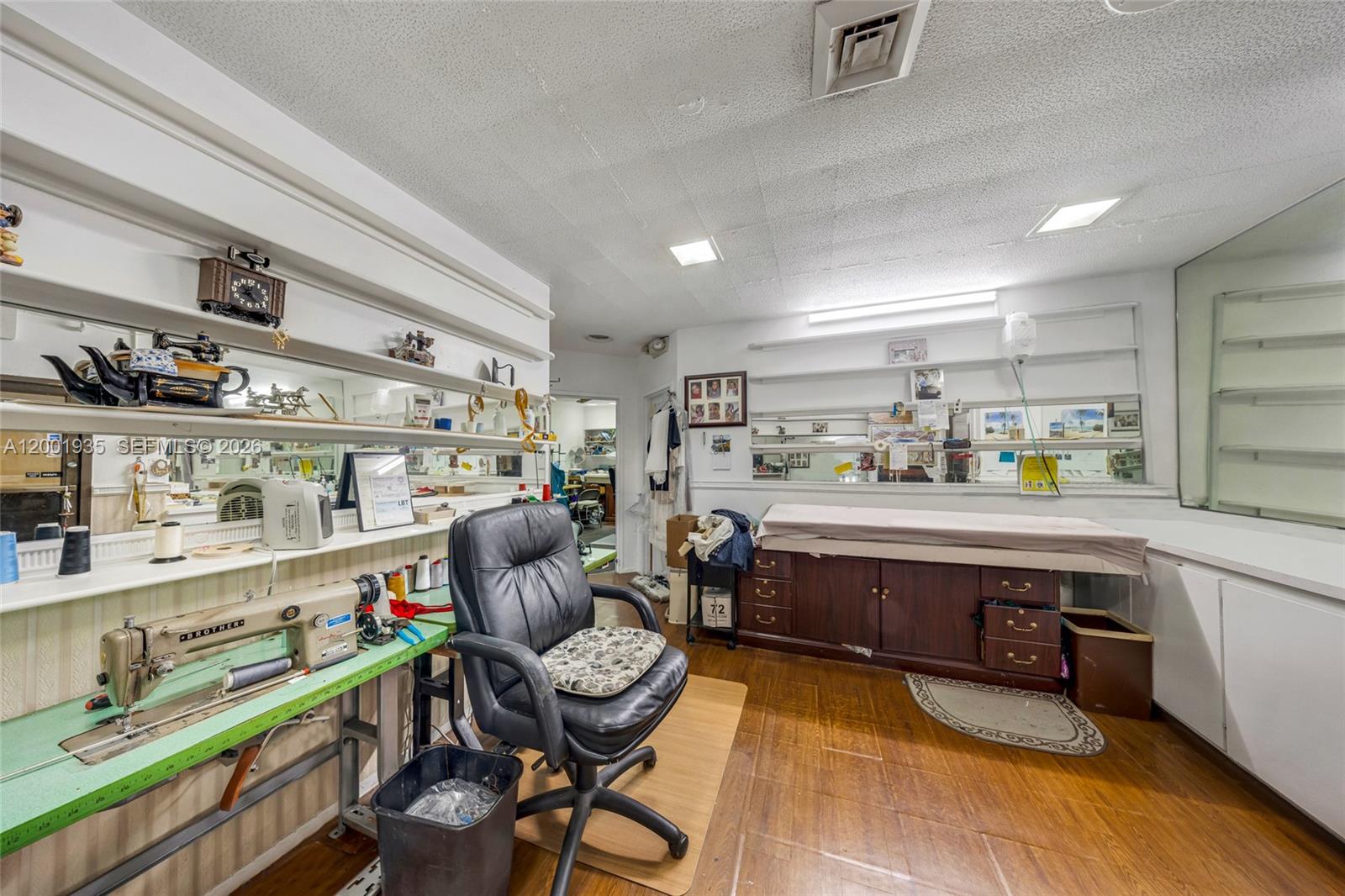 5401 Collins Ave CU-9