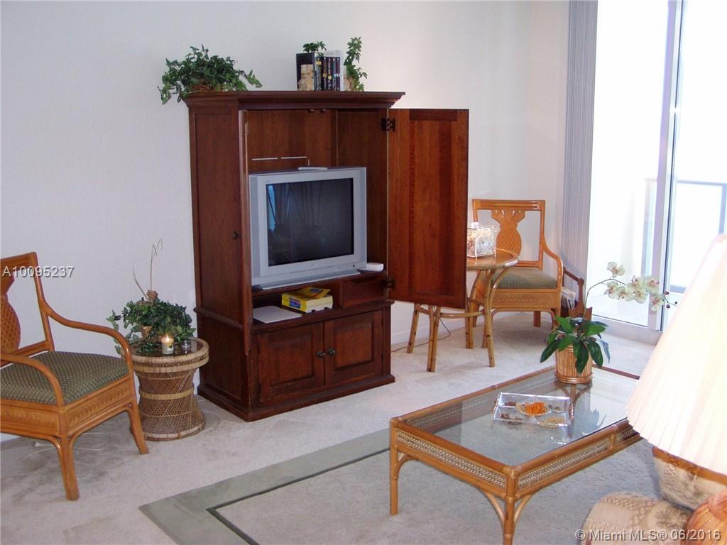 The Wave Condo - Residential Lease