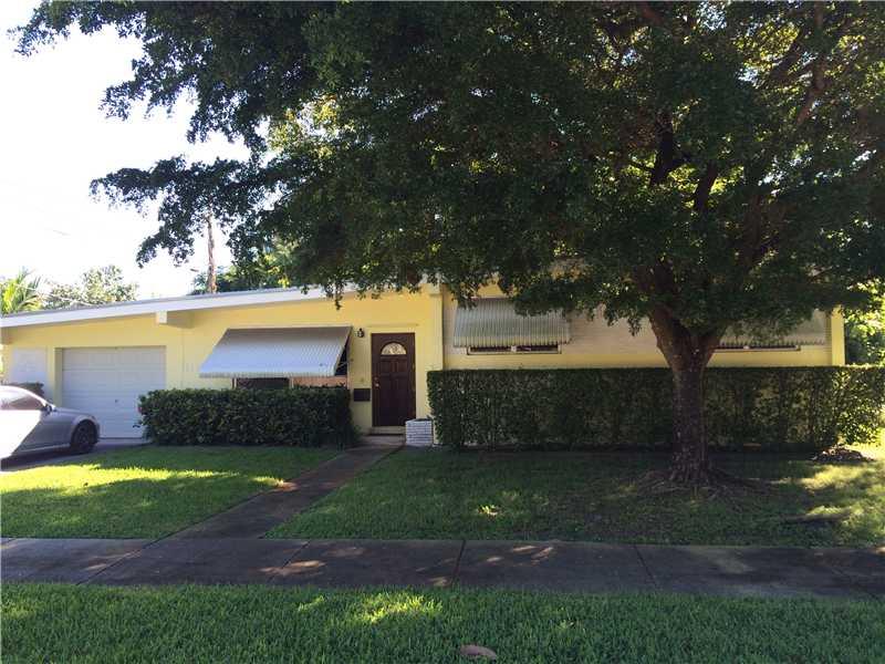 Open and large 4 bedroom home with large family room and pool on lush fenced lot in Palmetto Bay. Home has a new roof, screened terrace, spacious garage and real wood floors in bedroom area. Home has a spacious addition that was done with permits and a po ol with recently redone diamond brite. Home is in a great neighborhood and down the street from the newly redone palmetto Bay park.