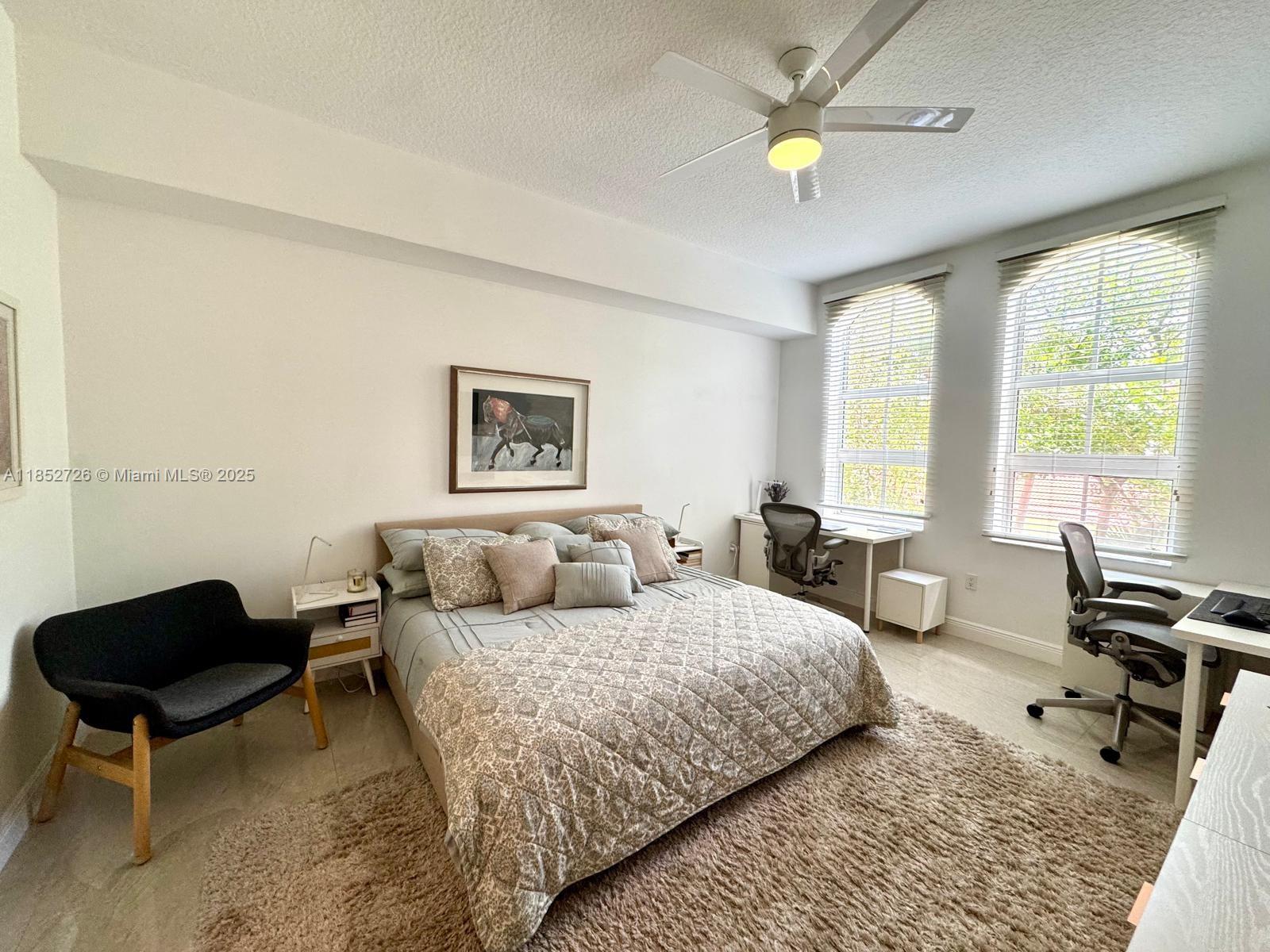 ALAQUA CONDO - Residential