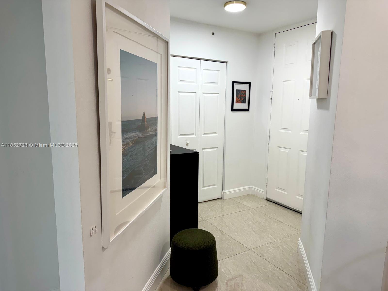 ALAQUA CONDO - Residential