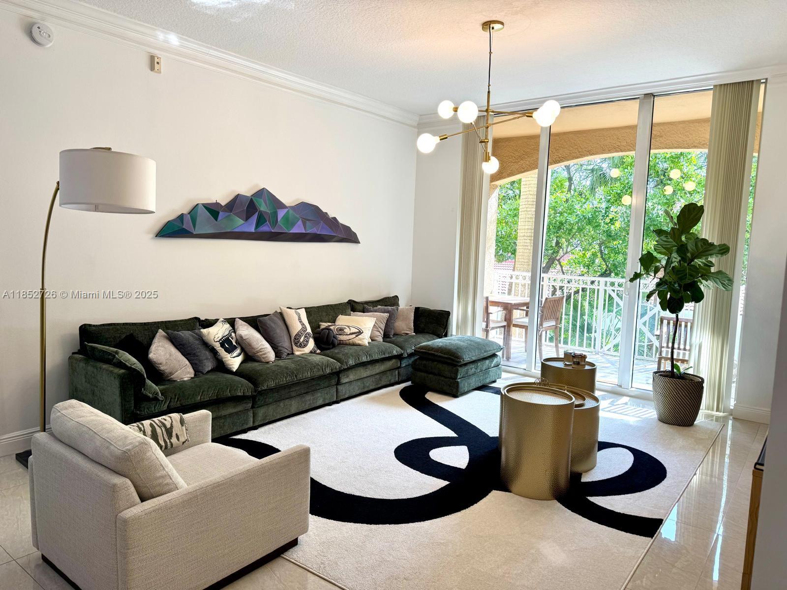 ALAQUA CONDO - Residential