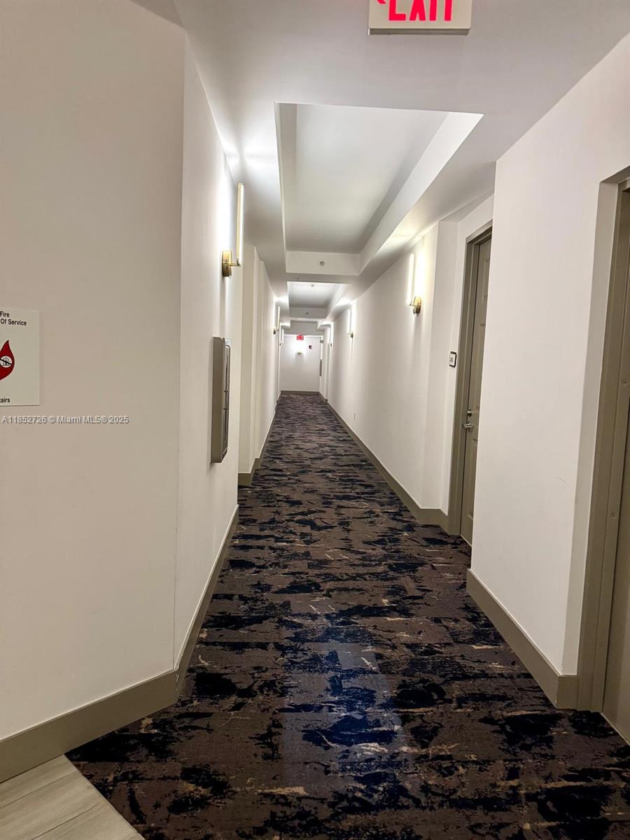 ALAQUA CONDO - Residential