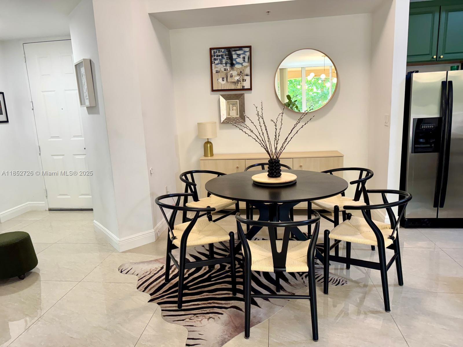 ALAQUA CONDO - Residential