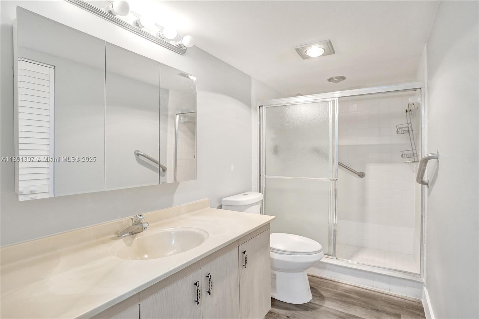 PORTOFINO VILLAGE 1-B CON - Residential