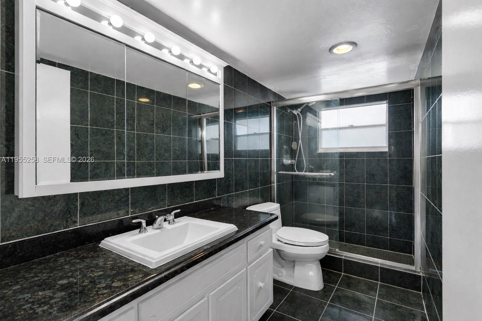 EDEN POINT NORTH CONDO - Residential