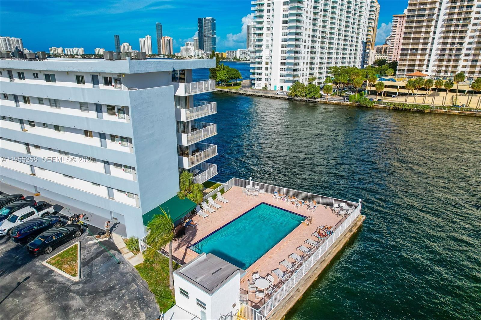 EDEN POINT NORTH CONDO - Residential