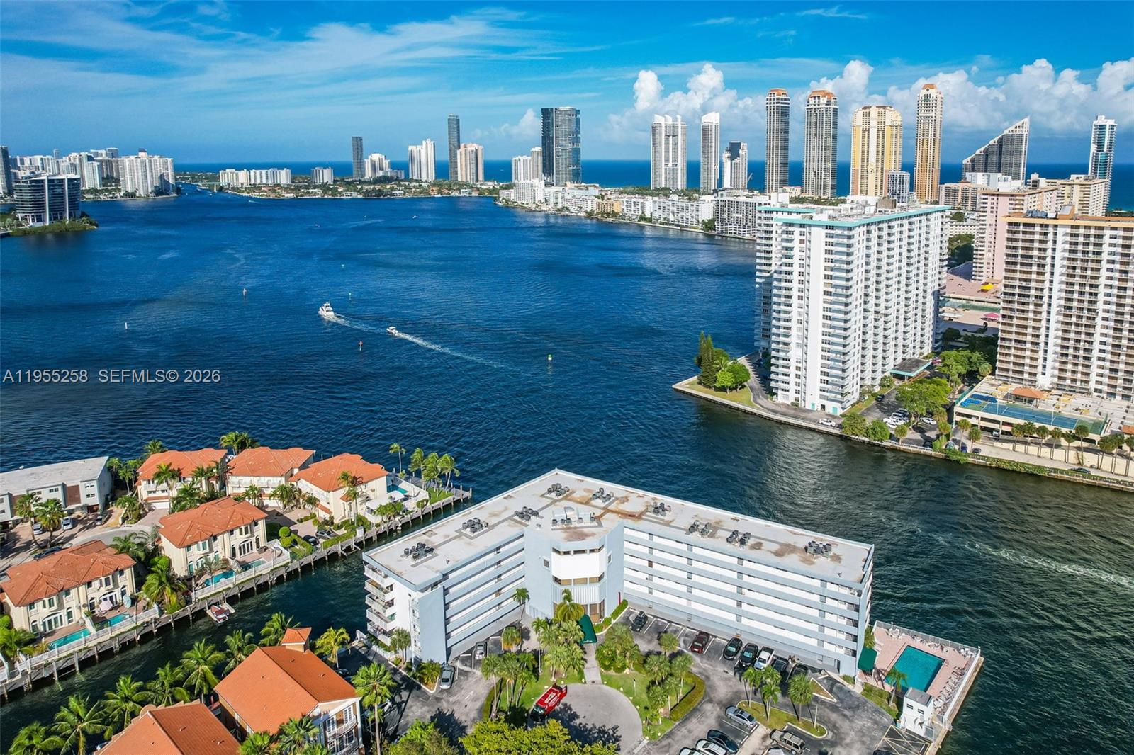 EDEN POINT NORTH CONDO - Residential