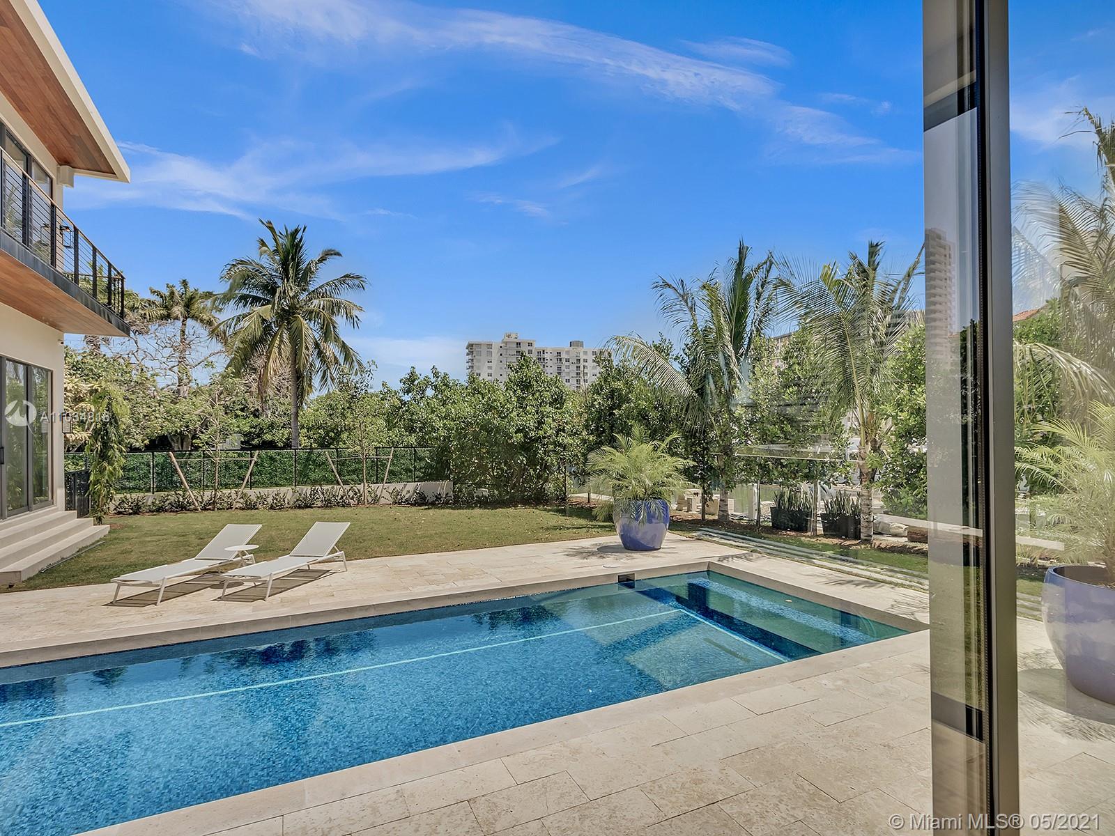 FLAMINGO TERRACE SUB - Residential