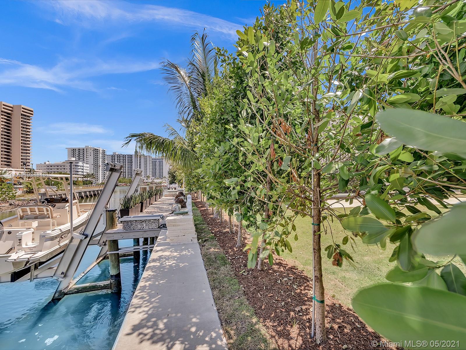 FLAMINGO TERRACE SUB - Residential