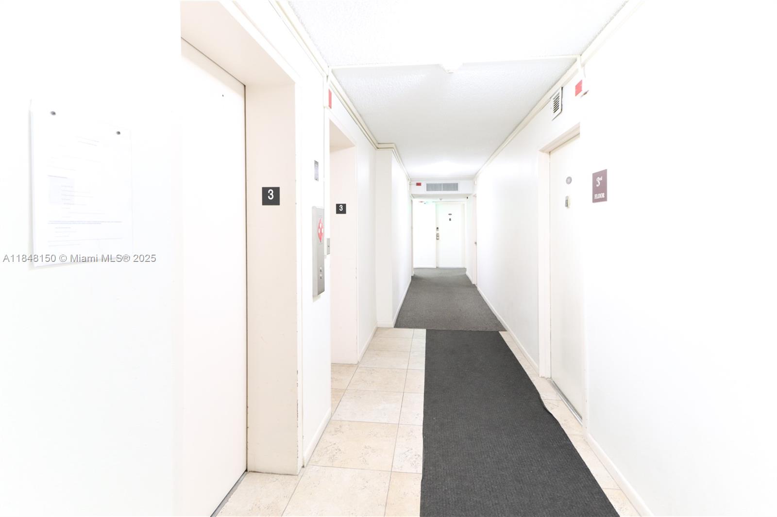 STANTON HOUSE CONDO - Residential