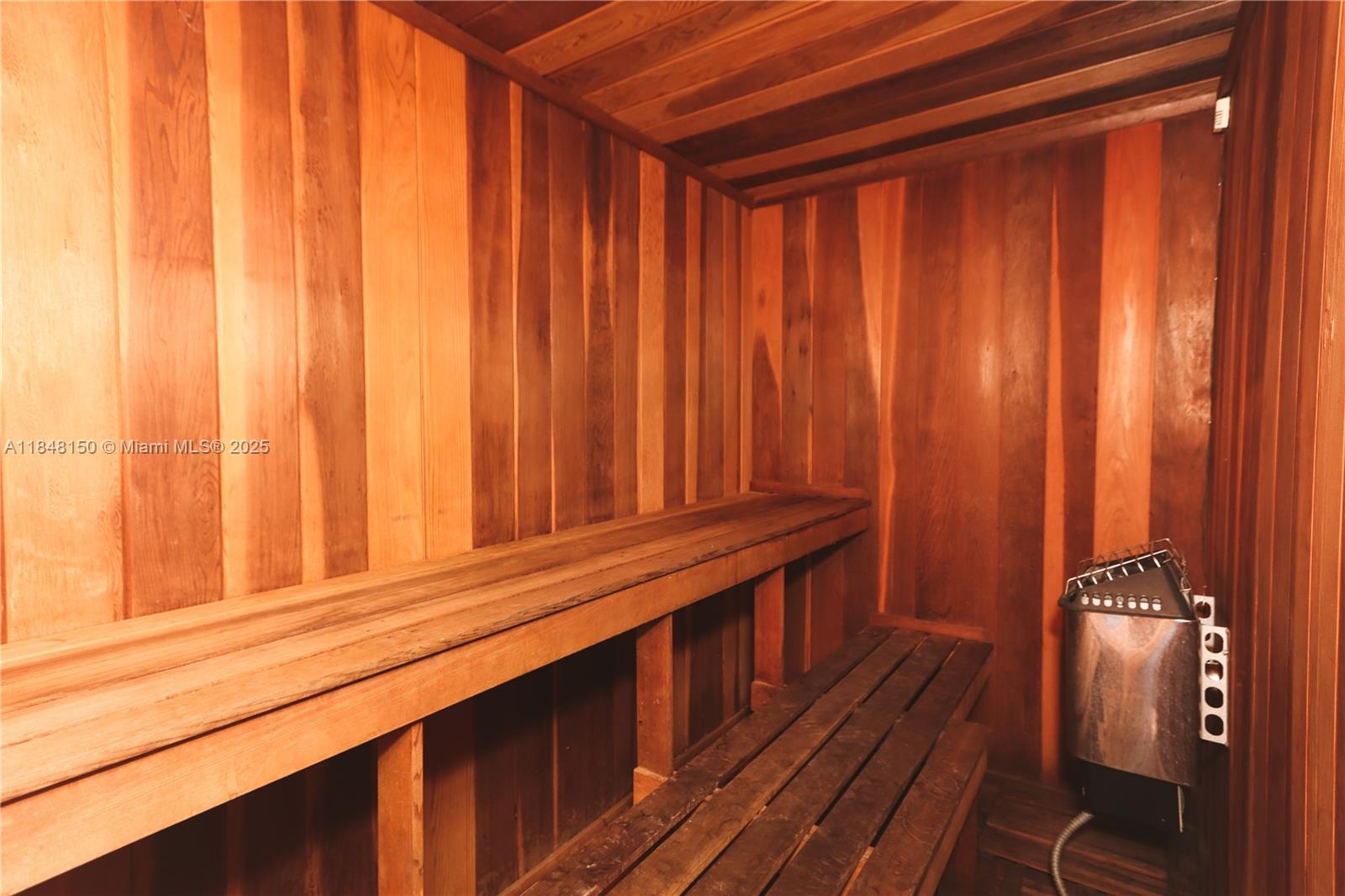 STANTON HOUSE CONDO - Residential