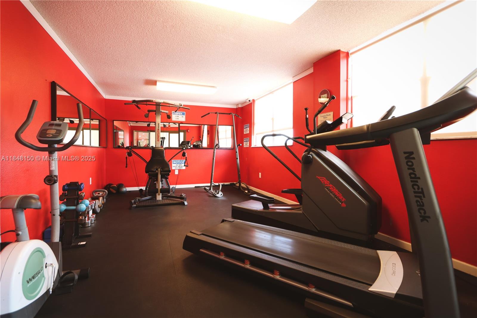 STANTON HOUSE CONDO - Residential