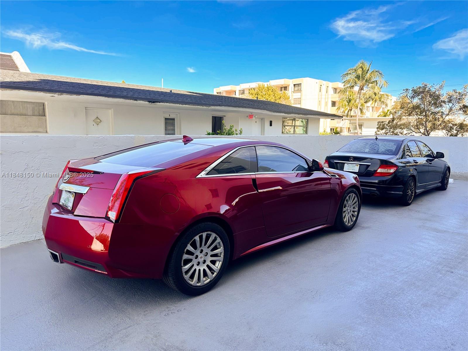 STANTON HOUSE CONDO - Residential