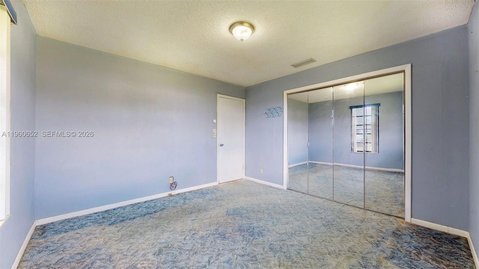 UNNICOPORATE - Residential