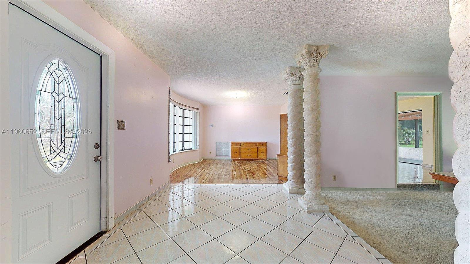 UNNICOPORATE - Residential