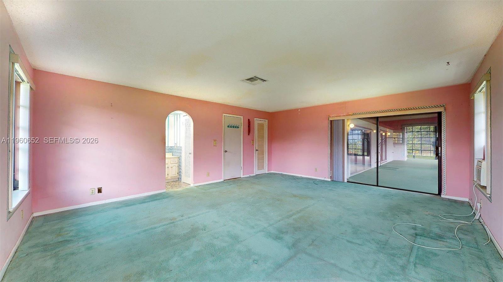 UNNICOPORATE - Residential