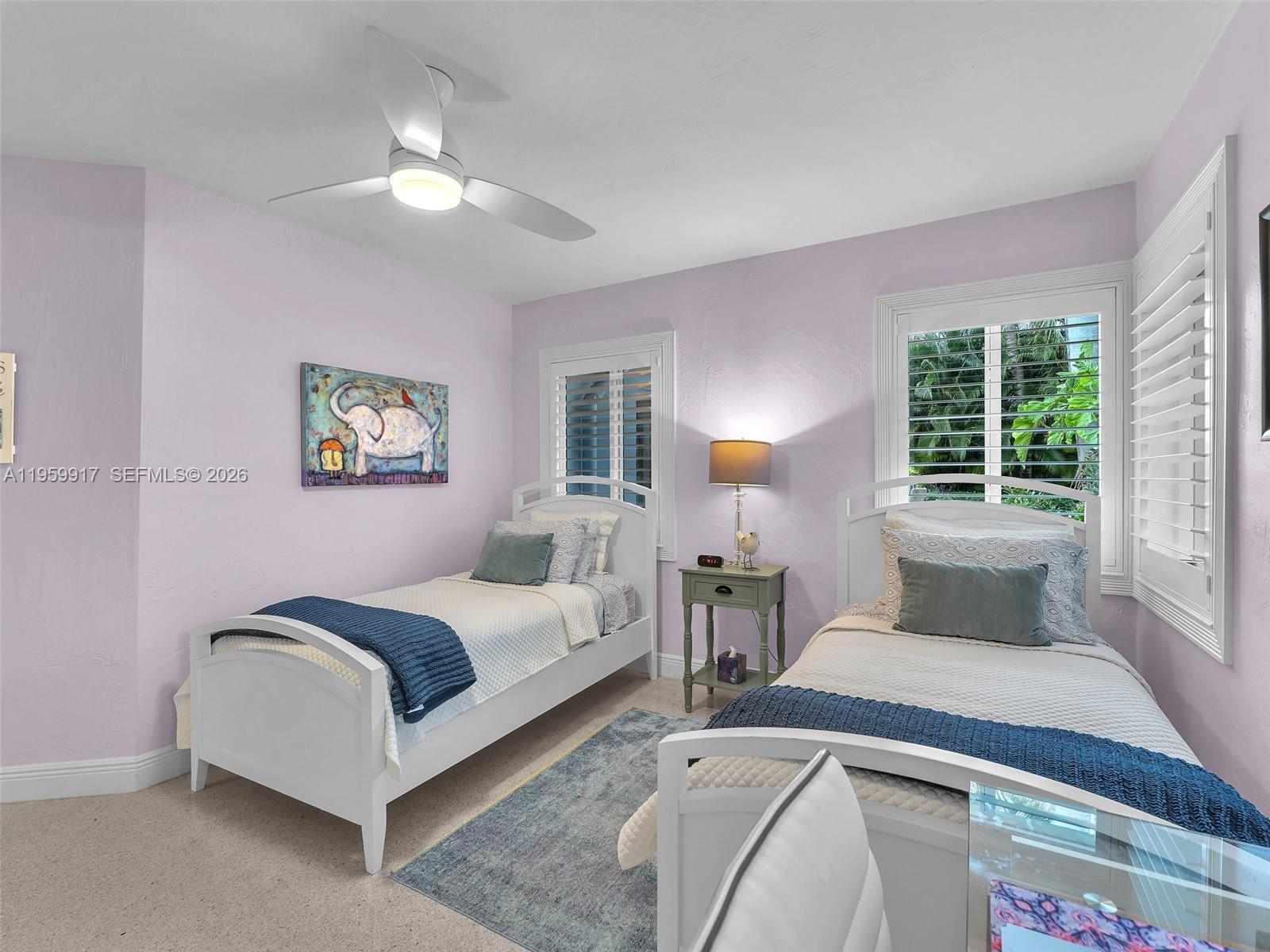 HOLLYWOOD LAKES SECTION - Residential