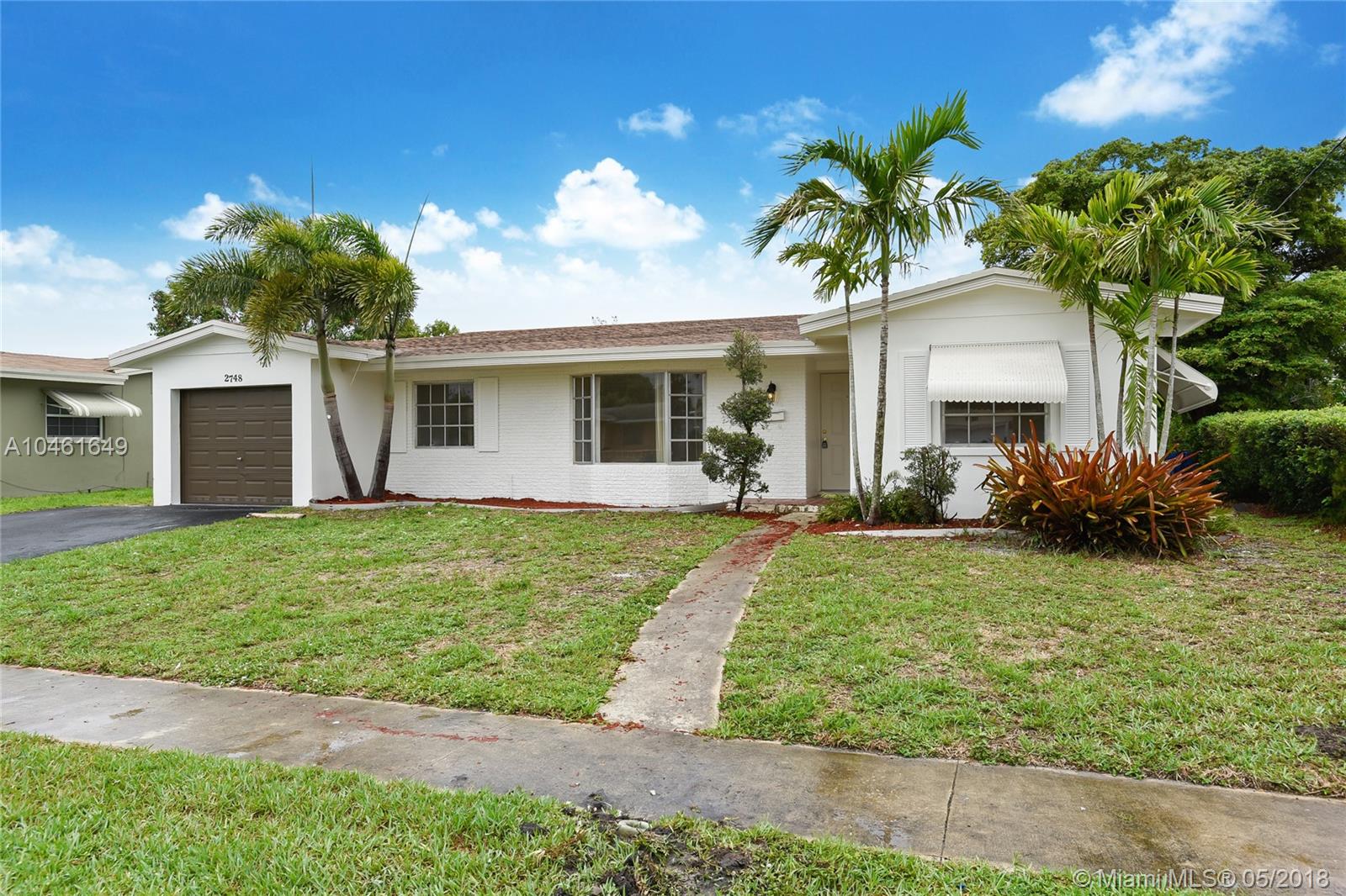 LAUDERDALE LAKES EAST GAT - Residential