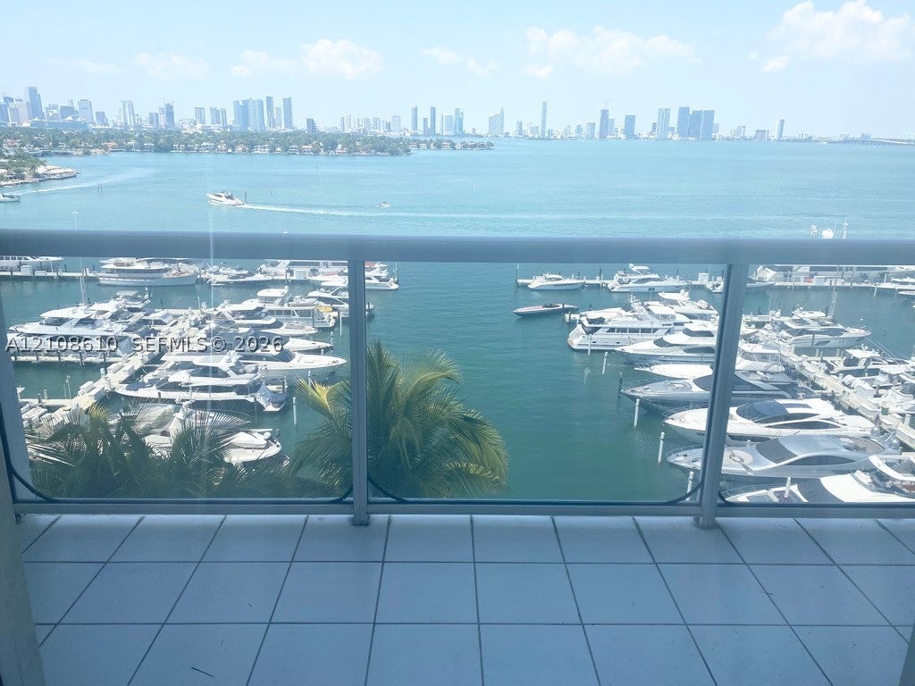 1900 Sunset Harbour Dr 1210