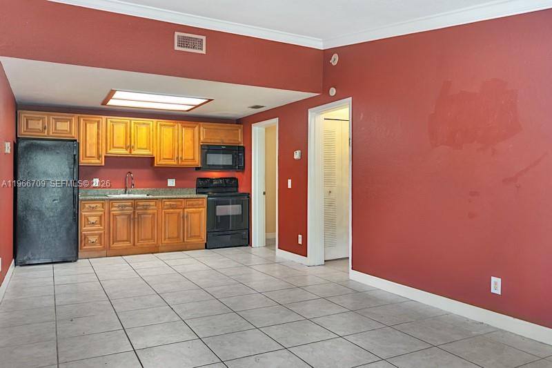 7166 Southgate Blvd 7166