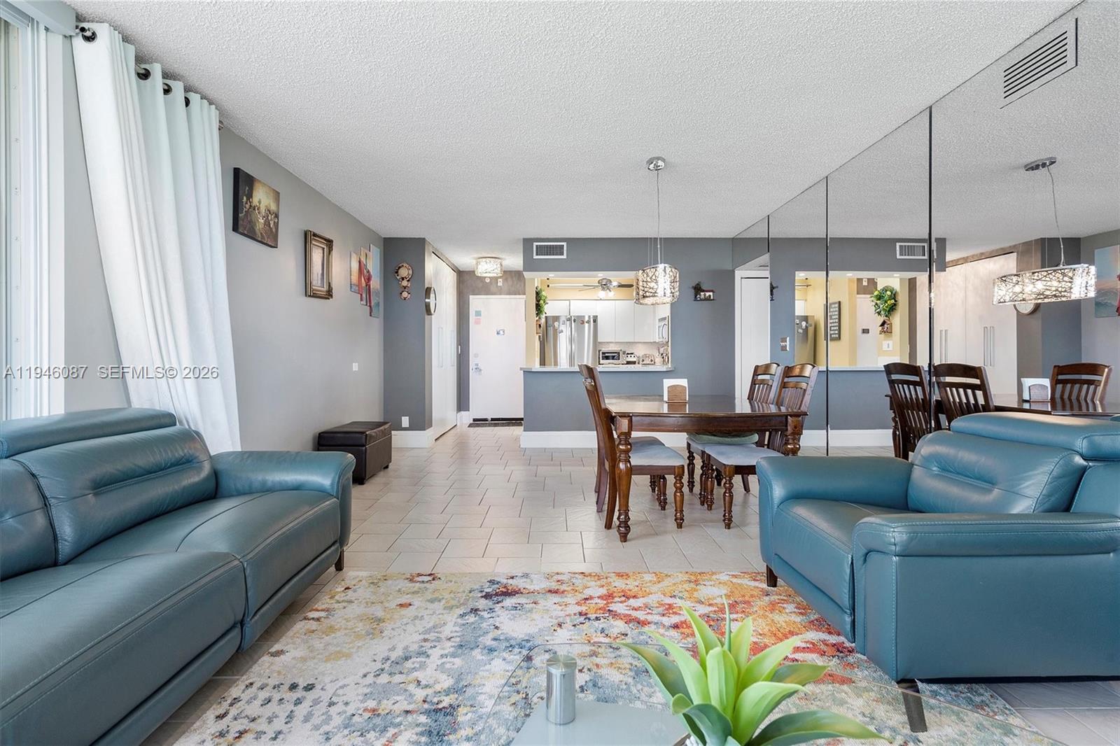 CORONADO CONDO- TOWER II - Residential