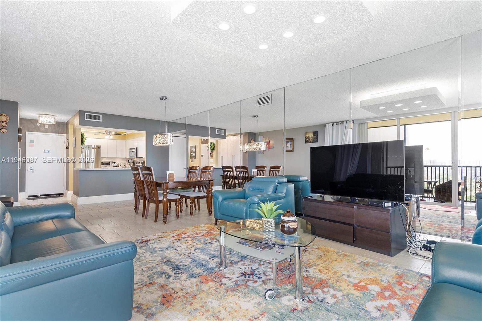 CORONADO CONDO- TOWER II - Residential